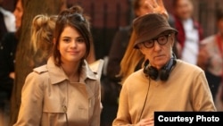 Вуди Аллен на съемках фильма "Дождливый день в Нью-Йорке"