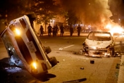 Foto nga një protestë në afërsi të Shtëpisë së Bardhë.