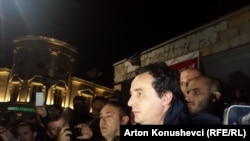 Косовскиот опозициски политичар Албин Курти