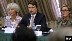 Јавна дебата за законот за медиуми.