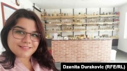 "Nađite nešto što vas zanima i pokušajte to ostvariti u svom gradu, prije nego što odustanete, spakujete se i uzmete pasoš u ruke", kaže Zerina Hajrlahović iz Bihaća