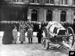 Pogreb kralja Aleksandra, ubijenog u Marseju