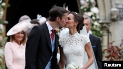 Pipa Midlton (desno) takođe žrtva krađe ličnih podataka.