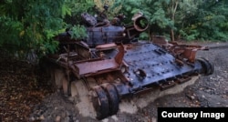 Сожженный танк Вячеслава Астахова