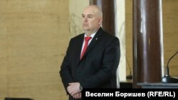 ВАС потвърди, че главният прокурор не може да носи отговорност за думите си "...и циганите така правят", с които коментира отмятането на подсъдимия по делото "Иванчева" Петко Дюлгеров от собствените му показания
