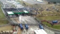 Со водени топови врз мигрантите на полско-белоруската граница