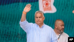 Premierul Victor Orbán, simplifică accesul rușilor și al belarușilor în Ungaria, în vreme ce unele țări UE au decis să înceteze acordarea vizelor de turist.