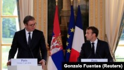 Aleksandar Vučić i Emanuel Makron