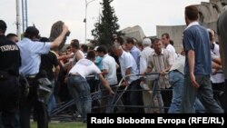 Протести на Албанци против полициската операција Монструм на 11 мај 2012 во Скопје.