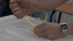 Posljednji glasači: 'Pet minuta do promjena'