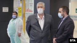 По думите на Асен Балтов до юни ще бъде ваксинирано 50% от населението в България