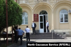 სოხუმი, დე ფაქტო რესპუბლიკის პარლამენტის შენობა