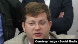 Украинската делегация се оттегля от ПАСЕ, обяви председателят ѝ Володимир Ариев.