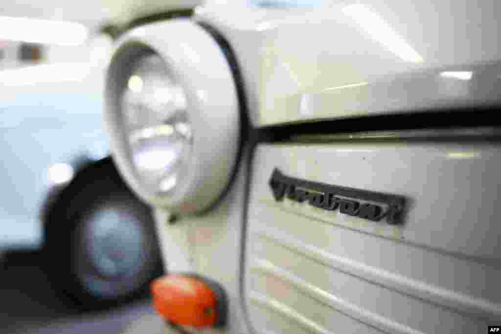 Németországban október 3-án ünnepelték a német egység (az ország újraegyesítésének) 35. évfordulóját. 35 évvel az NDK megszűnése után a Trabik még mindig nem tűntek el az utakról, sőt egyre több kelet-német pöfög a német utakon