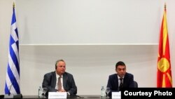 Архива: Средба на министрите за надворешни работи на Грција и Македонија Коѕиjас и Димитров во Скопје. 31.08 2017. 
