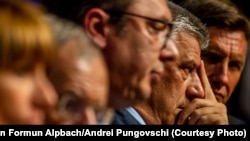 Postoje naznake da bi dve strane mogle biti voljne da iznesu pitanje o nekoj vrsti korekcije granice, smatra Lindzi