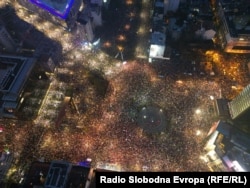 Слика од дрон од протестите во Белград, 15 март 2025 година