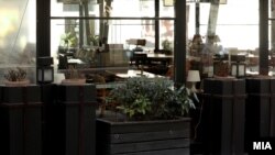 Затворени простории во Скопје поради мерки за спречување на коронавируси.