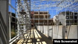 Фотографии од изведба на проектот нови 145 училишни спорски сали