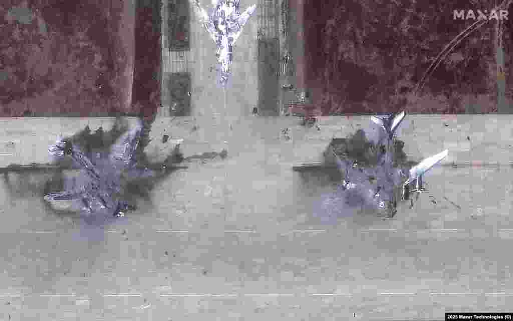 A Maxar műholdfelvételei az oroszországi Belaja légibázison található Tu-95-ös repülőgépekről a június 1-jei ukrajnai dróntámadás előtt és után.
