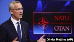 Generalni sekretar NATO Jens Stoltenberg na konferenciji za medije u Briselu, 11. oktobar 2022.