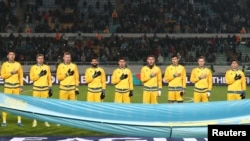 Сборная Казахстана по футболу перед встречей с австрийской командой. Алматы, 14 ноября 2014 года