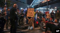 Протести во Тел Авив, Израел, со барање на прекин на огнот и ослободување на заложниците, 11 јануари 2025 година.