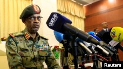 Авод ибни Авф, вазири дифои Судон