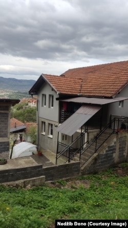 Porodična kuća Nedžiba Đone na Širokači iz koje je prije dva i po mjeseca evakuisan sa još četiri člana porodice.
