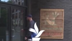 За мене сок, за кучево коктел