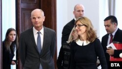 Външните министри на Холандия и България Стеф Блок и Екатерина Захариева