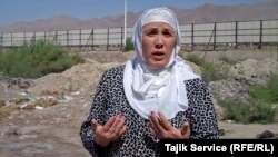 Рафоат Хошимова, жительница Худжанда, дом которой ушел под снос.
