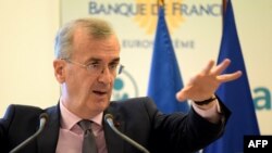 Гувернерот на Банката на Франција, Франсоа Вилроа де Гало.