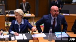 Председателят на Европейската комисия Урсула фон дер Лайен и председателят на Европейския съвет Шарл Мишел. 