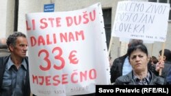 Protest invalida rada u Podgorici, 24. april 2012.