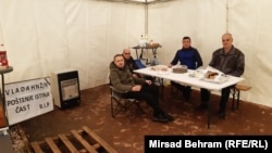 Predstavnici sindikata u šatoru ispred Vlade HNK