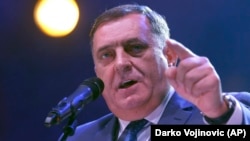 Ulica neće modelirati političke odnose u RS: Milorad Dodik
