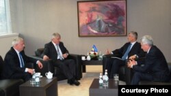 Hašim Tači sa predstavnicima Albanaca iz Preševske doline