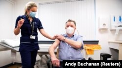 Vakcinisanje cjepivom Oxford-AstraZeneca, Velika Britanija