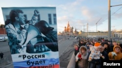 Moskva: Obilježena godišnjica ubistva Njemcova