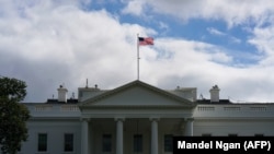 Bela kuća, Vašington