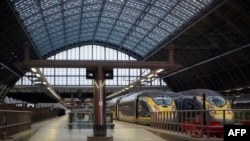 Британиядагы темир жол станцияларынын бири 