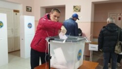 Candidații pro-europeni fac front comun pentru susținerea Maiei Sandu în turul doi