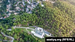 Pamje nga ajri e Can Juncadella-s në Kosta Brava të Spanjës. Kjo është një fermë në pronësi të familjes Nazarbaev.