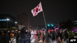 Протест у здания парламента Южной Кореи
