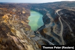 Cariera de grafit din Zavallievsky, Ucraina.