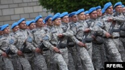 Професионални войници на парад за 6 май 2019 г. 