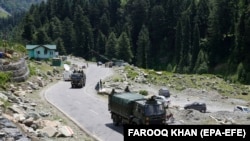 Ushtria indiane në Kashmir. Fotografi ilustruese nga arkivi.