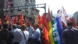 Pištaljke i trube ispred makedonske Vlade