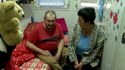 Ucrainenii fugiți de război în Zaporoje își pierd speranța, în ciuda negocierilor de pace 